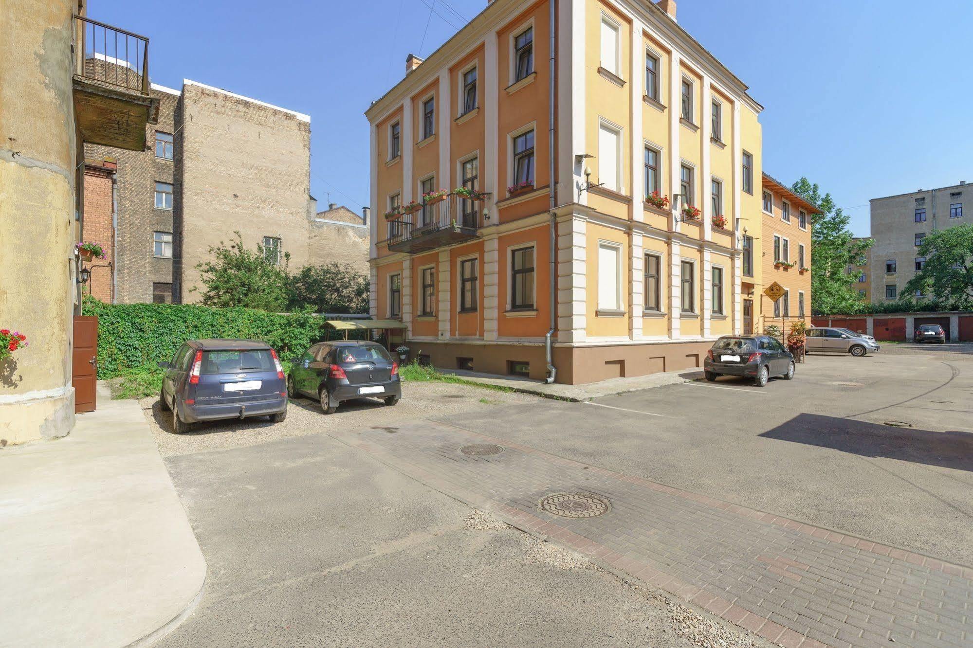Knights Court Hotel Rīga Exterior foto